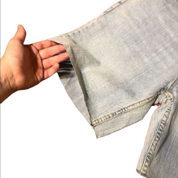 Reflex Embroidered Jean Shorts Size 34 - Picture 5 of 8